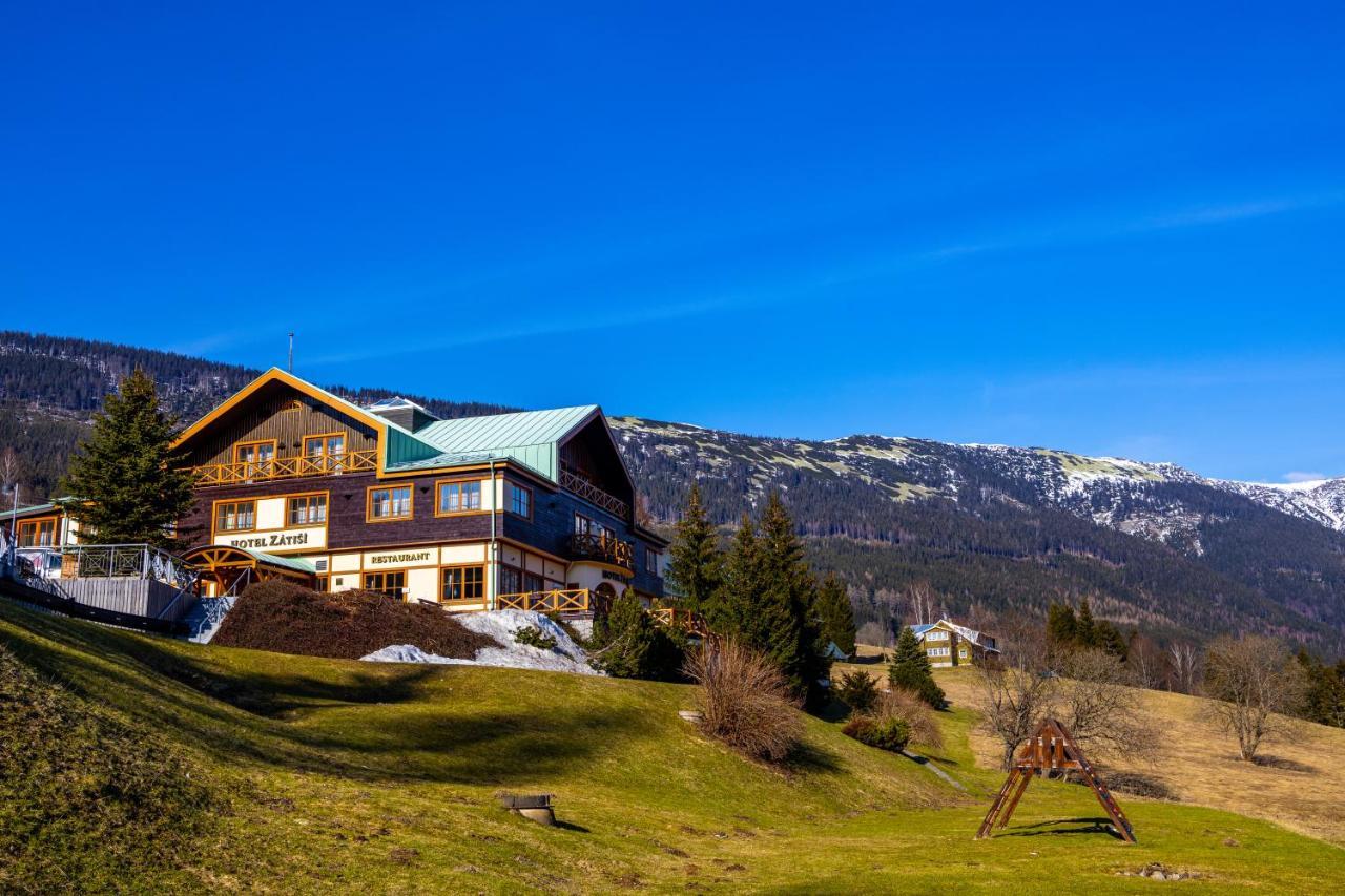 Hotel Zatisi ชปินด์เลอรูฟ มลิน ภายนอก รูปภาพ