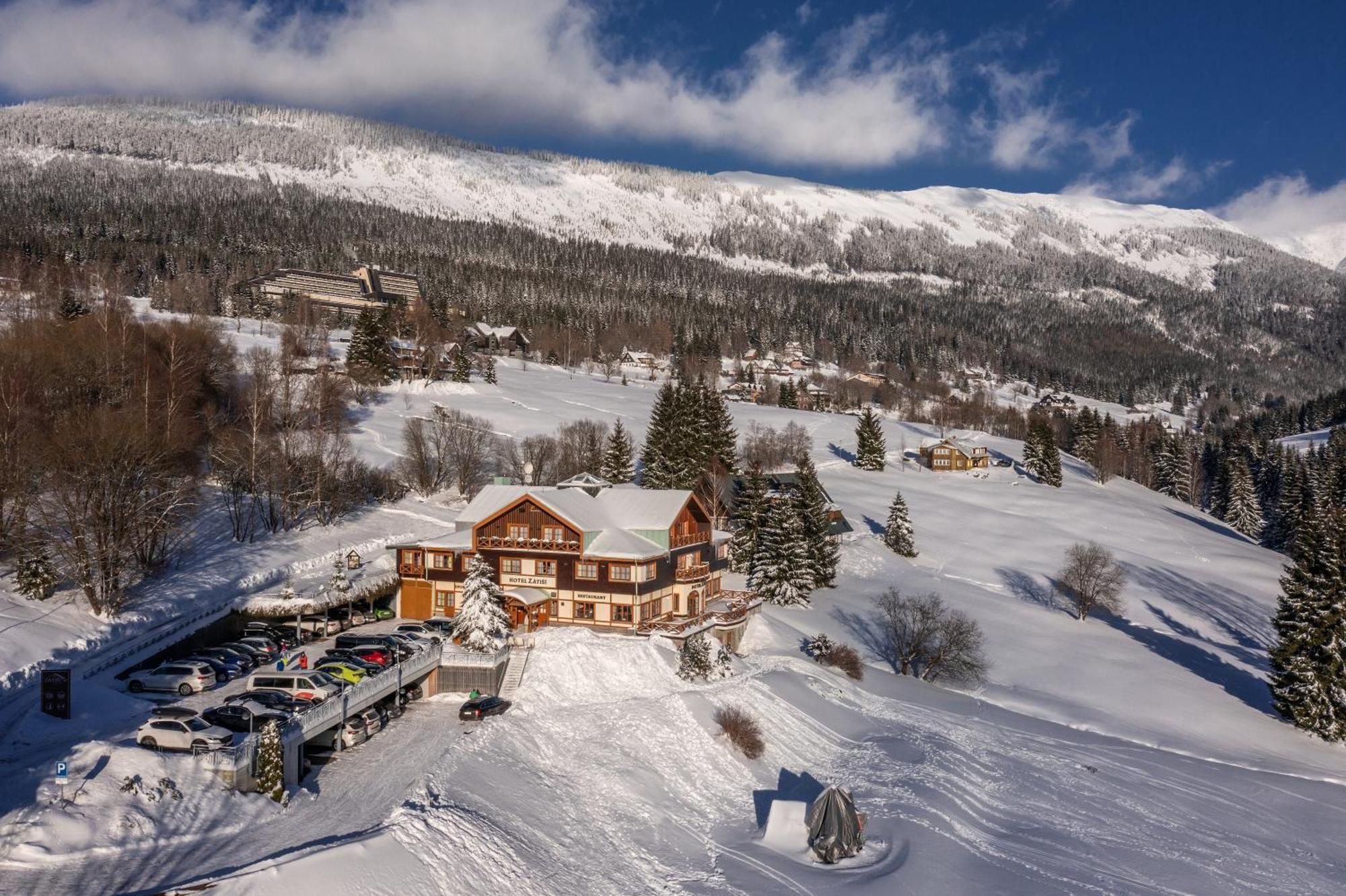 Hotel Zatisi ชปินด์เลอรูฟ มลิน ภายนอก รูปภาพ